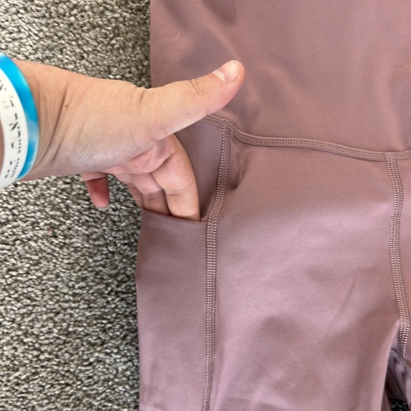 North Face NWT motivation mauve leggings🧘‍♀️❤️🧗‍♀️ - Picture 7 of 12